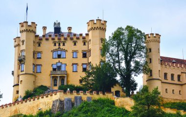 Yazın Hohenschwangau Kalesi