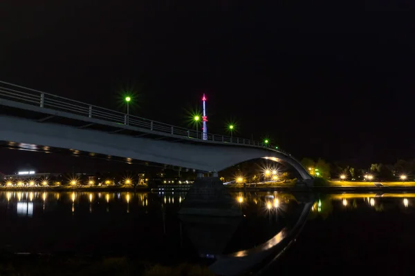 Photo Nuit Passerelle Piétonne Sur Rivière Veliky Novgorod — Photo