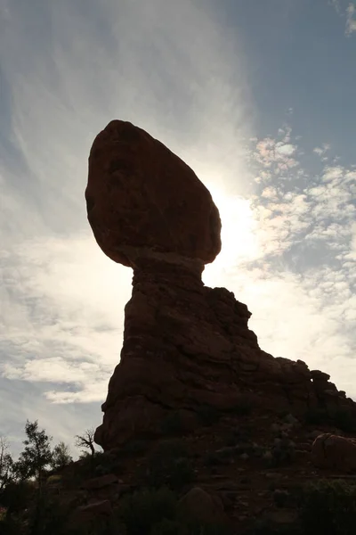 Balanced Rock Gezien Vanaf Balanced Rock Trail Arches National Park — Stockfoto