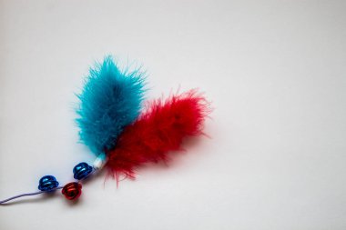 kırmızı ve mavi tüy Çanlar çalmak için