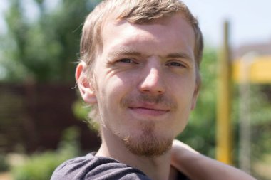 Genç bir adamın portresi