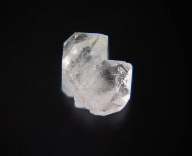 Herkimer elmasları, Amerikan İç Savaşı sırasında askeri faaliyetleri finanse etmek için kullanıldığı düşünülen elmaslar olduğunu varsayan General Herkimer 'den sonra ortaya atıldı..