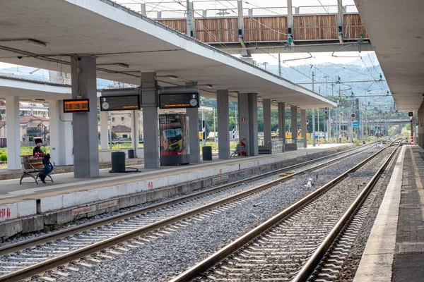 Terni Italy Maj 2020 Terni Och Räls Station Avsaknad Tåg — Stockfoto