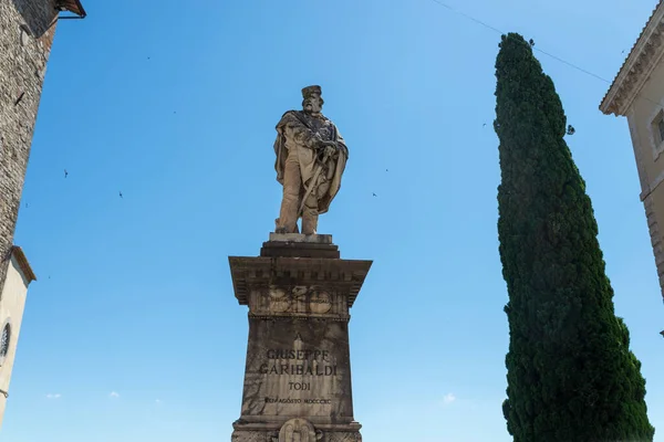 Todi Italská Červen 2020 Garibaldiho Památka Centru Náměstí Garibaldi Todi — Stock fotografie