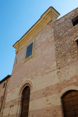 Heceleme, İtalya 27 Haziran 2020: Büyü kasabasının sokaklarında mimarlık