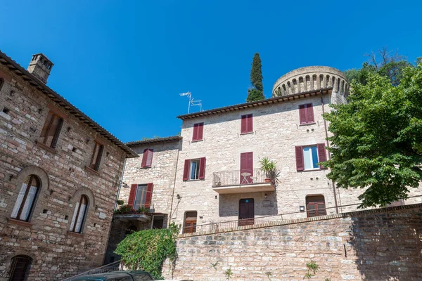 Spello Italia Junio 2020 Pequeña Plaza Vía Giulia Ciudad Spello —  Fotos de Stock