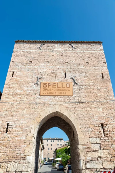 Heceleme Talya Haziran 2020 Spello Kasabasının Konsolosluk Kapısı — Stok fotoğraf