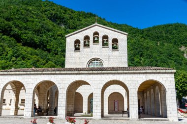 Rocca Porena, İtalya 5 Temmuz 2020: Rocca Porena 'da Santa Rita' nın yeni sntuario 'su