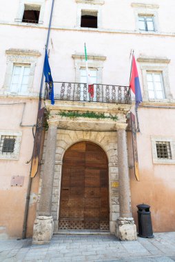 Asisi, İtalya 11 Temmuz 2020: şehrin merkezinde eski bir asistan müzesi