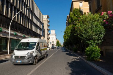 Terni, İtalya 21 Ağustos 2020: Terni 'nin merkezinde Cesare Battisti sokağı