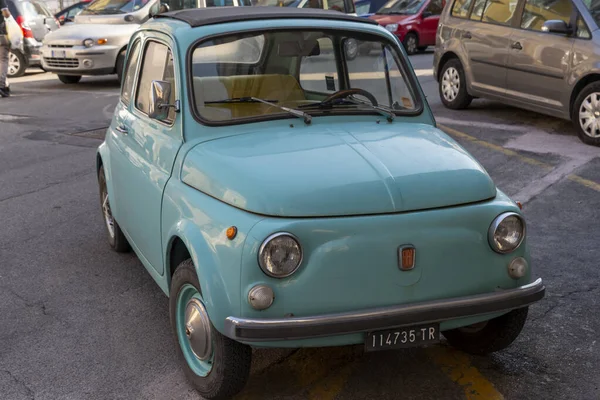 Terni Italie Septembre 2020 Photo Une Voiture Historique Fiat 500 — Photo