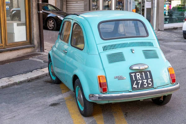 Terni Italia Septiembre 2020 Fotografía Coche Histórico Fiat 500 Celeste — Foto de Stock