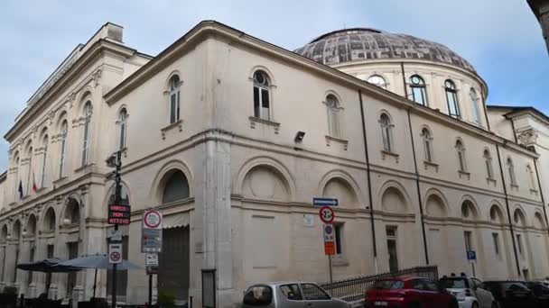 Teatro municipal en el centro de la ciudad de rieti — Vídeos de Stock