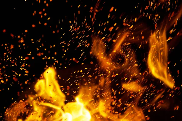 Oheň Plameny Jiskry Černém Pozadí — Stock fotografie