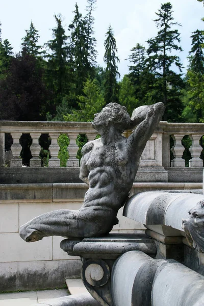 Statues Décoratives Jardin Palatial Château Peles Sinaia Roumanie — Photo