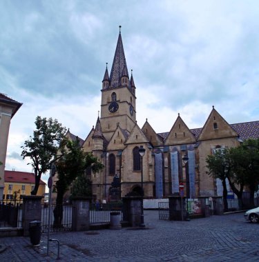 Sibiu / Romanya; 06 / 29 / 2018. Sibiu 'daki Aziz Mary Katedrali..