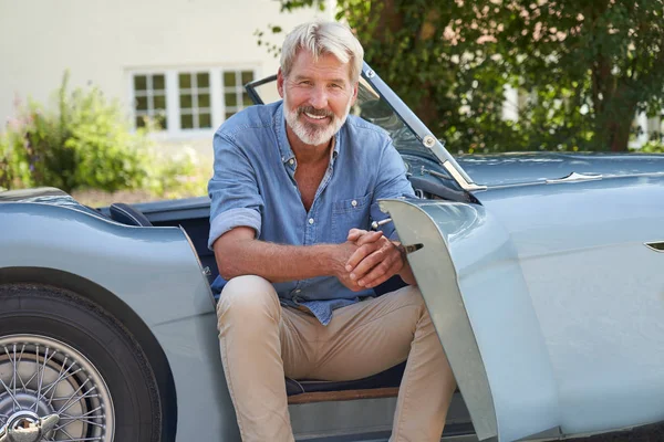 Portrait Of Proud Mature Man Sitting In Restored Classic Sports — Stock Photo, Image