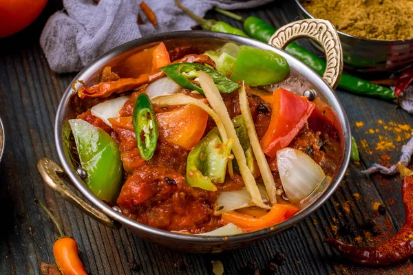 Kadai Pollo Comida India Curry Indio Sobre Fondo Madera — Foto de Stock