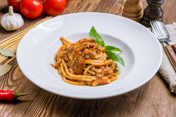 Pasta Tradicional Espaguetis Bologneseon Plato — Foto de Stock
