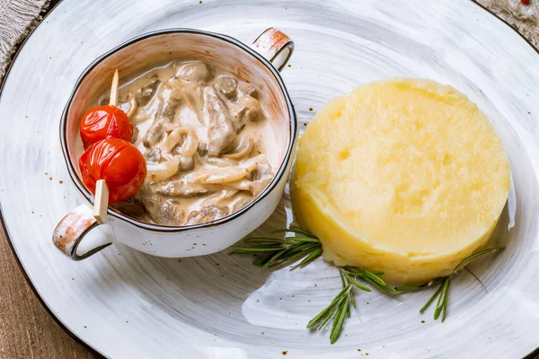 Stroganoff Witte Plaat — Stockfoto