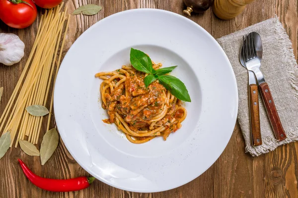 Pasta Tradicional Espaguetis Bologneseon Plato — Foto de Stock