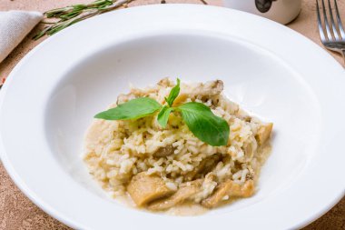 Porcini mantarlı risotto.
