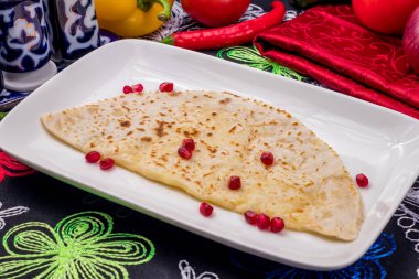 Kutub ve Garnet ile yakın plan plaka