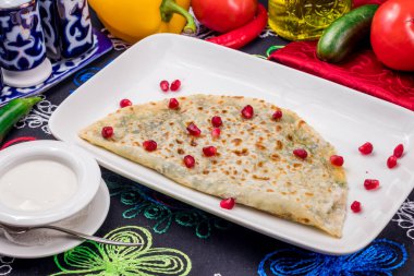 Kutub ve Garnet ile yakın plan plaka