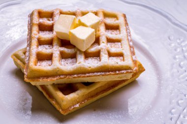 Şeker ve tereyağlı gözleme.