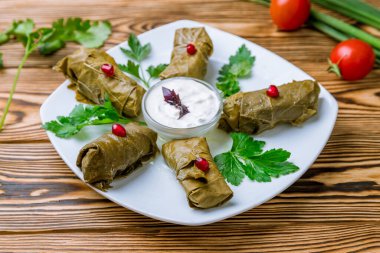 Dolma Gürcistan mutfağının yakın çekim görüntüsü