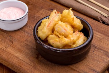 Kızarmış tempura karides yakın çekim görüntüsü
