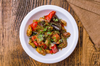 Kızarmış sebze güveci yakın çekim görüntüsü