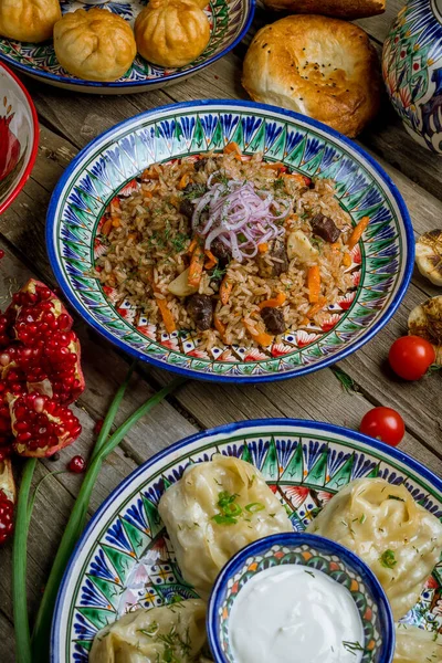 Gerichte Der Usbekischen Küche Lagman Pilaf Manti — Stockfoto