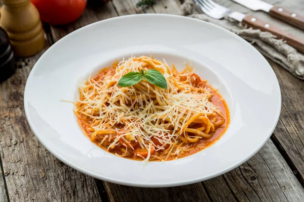 Espaguetis Con Salsa Nepolitano — Foto de Stock