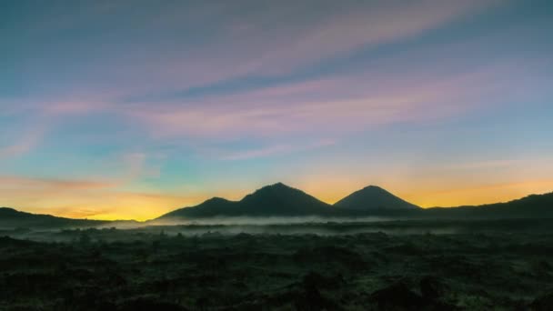 Sopka Batur Bali Indonésie kintamani. timelapse hyperlapse 4k Bali rychlé mraky — Stock video