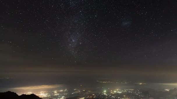 Night at the top of Agung volcano in clouds Bali. timelapse hyperlapse 4k bali — Stock Video
