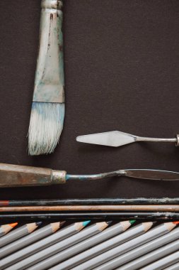 Sanatsal arkaplan, metin ve sanatsal araçlarınız için yaratıcılıkla hazırlanmış arkaplan