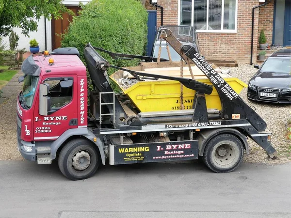 Samochód Ciężarowy Skip Daf Należący Byne Haulage Limited Rickmansworth Hertfordshire — Zdjęcie stockowe