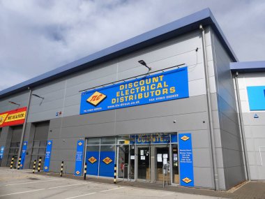 TLC Elektrik Malzemeleri, Birim 2, 16 Greycaine Yolu, Watford, Hertfordshire, İngiltere, İngiltere