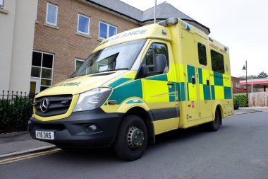 İngiltere 'nin doğusunda ambulans servisi, NHS Trust, Mercedes-Benz acil ambulans