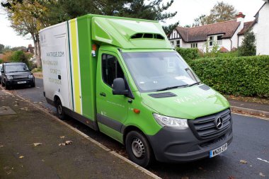Coronavirus Covid-19 salgını sırasında Mercedes Benz Sprinter minibüsü garsondu.