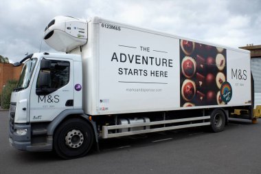Marks ve Spencer DAF LF Euro 6 Kamyonu