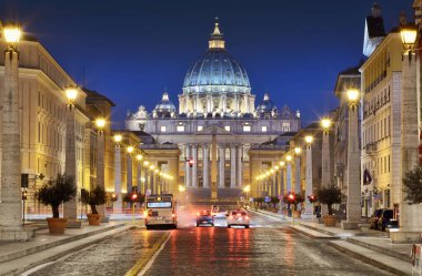Vatikan Şehri, Roma, İtalya ve Avrupa 'daki Via della Conciliazione ve St. Peter Bazilikası.