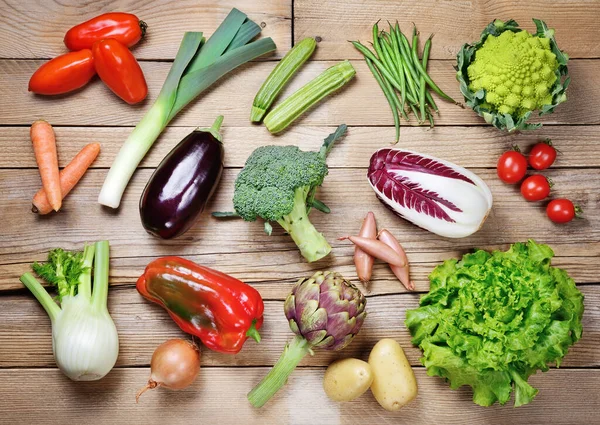 Colección Verduras Sobre Fondo Madera Vista Superior —  Fotos de Stock