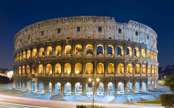 Uma Visão Noturna Coliseu Roma Itália Europa — Fotografia de Stock