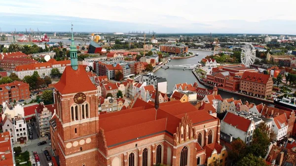 Гданськ, Польща 09.15.2019 St. Johns Church, Gdansk Aerial — стокове фото