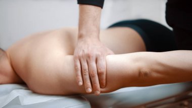 Omuz çıkığı. Fizyoterapi ve iyileşme konsepti