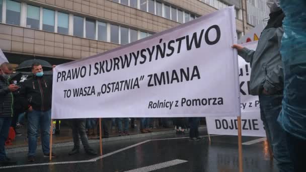 Warszawa 13.10.2020 - Protest Farmerów na hasło antyrządowe — Wideo stockowe