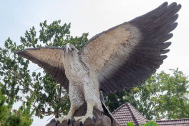 Krabi 'deki Kartal Anıtı