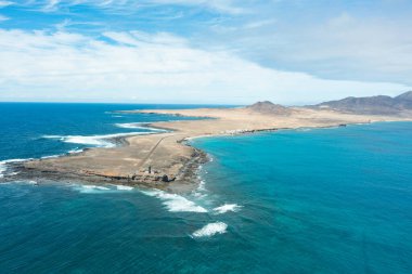 Punta de Janda deniz fenerinin panoramik perspektifi, Kanarya Adaları 'nda bir dönüm noktası.